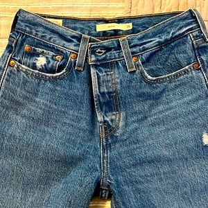 Levi’s Wedgie Jean